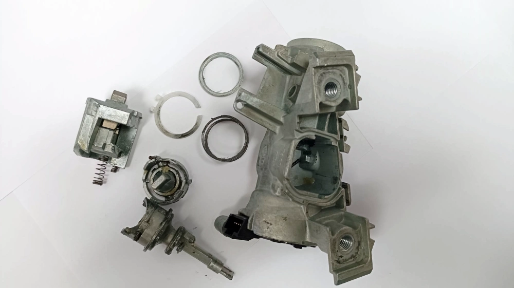 Reparación de clausor 1K0905851 en Apertcar-Rubi-Barcelona